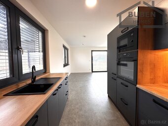 Novostavba RD 5+kk s chytrou domácností (161 m2), se stodol - 6