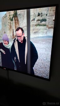 LED TV LG 42LA690S - 6