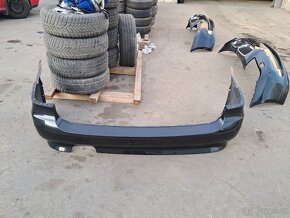 BMW E60/61 FL přední, zadní nárazník Blacksaphire - 6