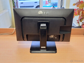 LG 24MB37PM 24´´, Full HD 1920x1080, repro + mic - 6