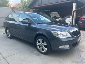ŠKODA OCTAVIA II 1.6 TDI 77KW 4X4 PDC,TAŽNÉ,PO SERVISE,PNEU - 6