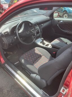 Mercedes C 230 - 6