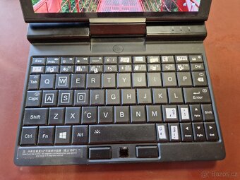 One netbook mini 7" 8GB/256GB - 6