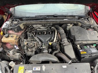 Díly z vozu Peugeot 407sw 2.0 16v hdi - 6