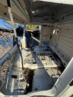 Kabina IVECO STRALIS euro 6 rok 2017 - 6