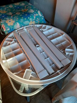 Zahradní stůl a židle - 6