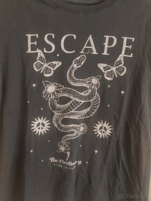 Šedé tričko s potiskem hada - 6