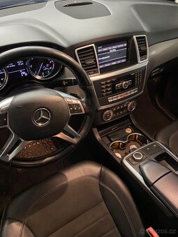 Mercedes-Benz ML 320 - 6