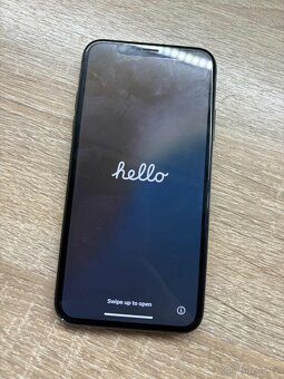 Prodám iphone xs - 6