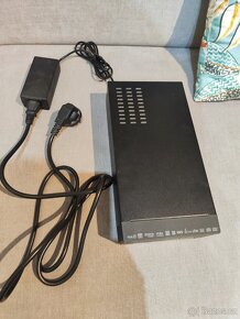 DUNE HD SMART B1 Media Player, FullHD, BluRay, SD, HDMI,
- 6