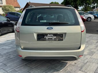 Ford Focus 1.6i 74kW - 6