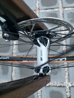 Gravel Focus Atlas 8.9 Carbon 2023 Rival eTap AXS 28" - 6