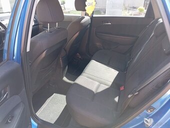 Prodám Hyundai i30 Combi - 6