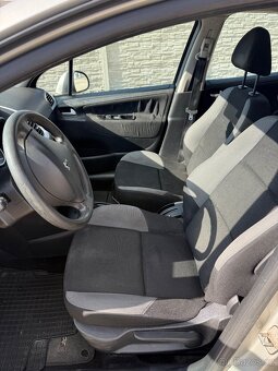 Peugeot 207 1.4 hdi - 6
