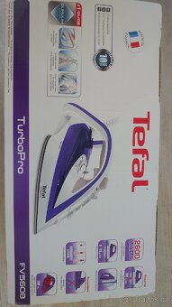 Žehlička napařovací Tefal TurboPro - 6