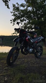 Yamaha dt 125 x - 6