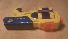 2x pistole nerf + 60x naboje - 6