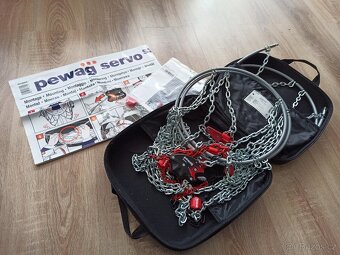 Prodám ALU kola Hyundai Santa Fe + řetězy. - 6