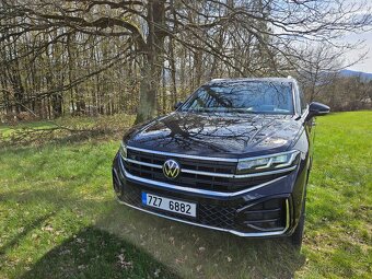 VW TOUAREG R-line 2024 210kW PLNÁ VÝBAVA - 6