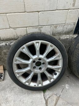 ALU disky / kola Ford 18'', 225/40 R 18 V XL s lidl stojan - 6