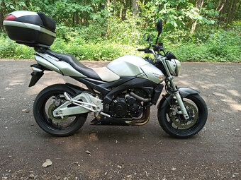 Suzuki GSR 600 R.V.2008 - 6