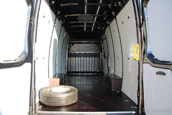 Dodávka Iveco Daily 35S 18HA 8V, 2.3, 129kW, r.v. 2023 AT/8 - 6