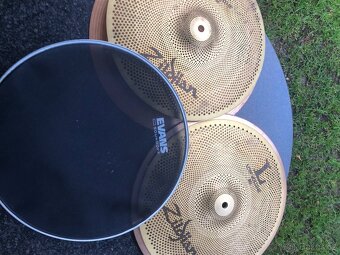 Sada činelů k bubnům.Mehmet Paiste Zubjian - 6