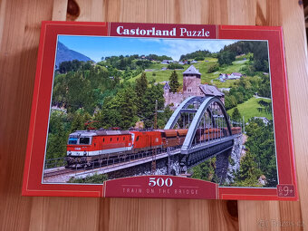 4 x puzzle CASTORLAND a 1 x CLEMENTONI - 6