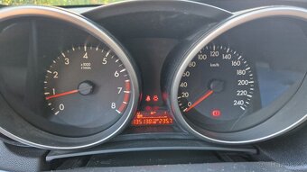 Mazda 3 2.0 MZR DISI 2009 - 6