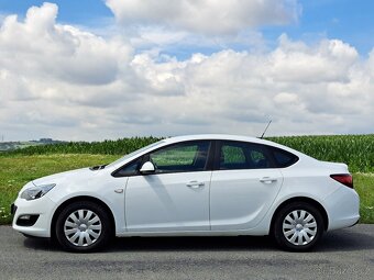 Opel Astra 1.6 16V 85kw,r.v.2016---42000km ČR - 6
