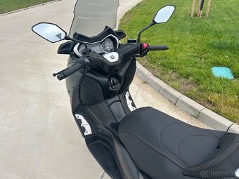 Predám Yamaha X-Max 125 TECH MAX - 6