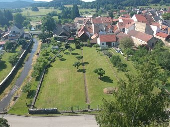 Prodej rodinného domu s pozemkem Chvalšiny, okr. Český Kruml - 6