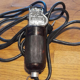 Starý holící strojek - 6