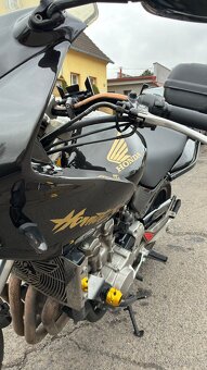 Honda Hornet S 600 - 6