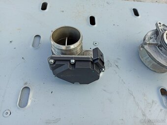 PŘÍSLUŠENSTVÍ MOTORU - AUDI Q7 3.0TDi 171kW BUG - 6