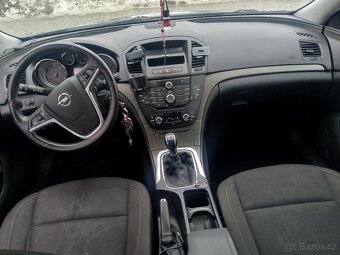 Opel Insignia 2.0 D 81 kw - 6