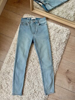 Světlé skinny džíny Mango - 6