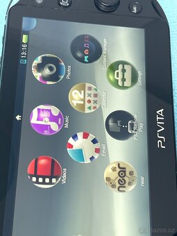 PS VITA PCH-2016 LCD - 6
