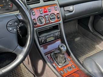 Mercedes CLK 200 W208 Cabrio 1999 - 6
