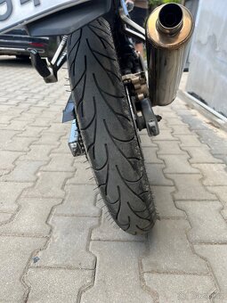 Honda CBR 125R - 6