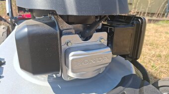 Sekačka s motorem Honda vč. koše - 6