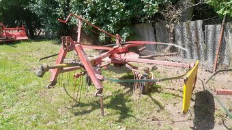 Shrnovač sena Fella TS 310 DRF - 6