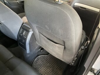Škoda Octavia II 1.9TDi Elegance - po 1.Majiteli - 2x sada - 6