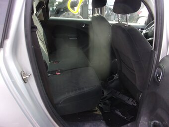 Citroën C3 Picasso 1,6 HDi 90 - 6
