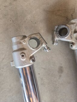 Předni tlumiče Husqvarna 125 - 6
