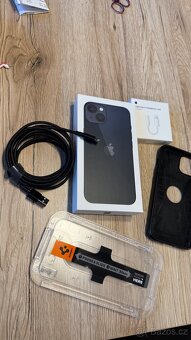 Apple iPhone 13 128GB Midnight black CZ - 6