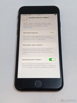 iPhone SE 2020 128gb. Dobry stav. Baterie 85%. Záruka 6 měs. - 6