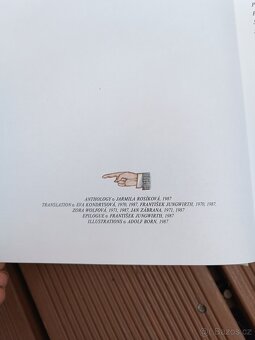 Povídky pod názvem muž s dýmkou. - 6