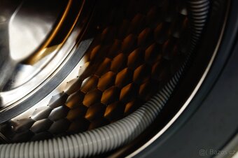 Pračka Miele softtronic W 4144, 1400 otáček na 7 kg - 6