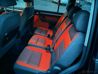 VW Touran DSG, 2.0TDI 103KW r.v.2010 - 6